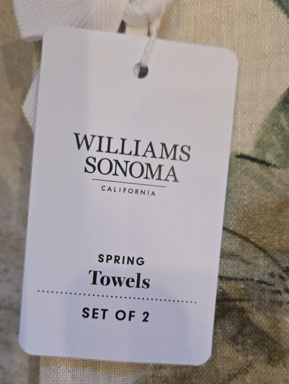 New Williams Sonoma Set of Two Linen Spring Bunny Tea Towels